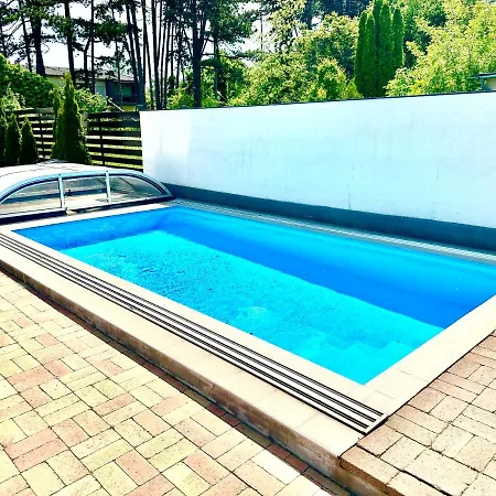 Pine & Pool Апартаменты