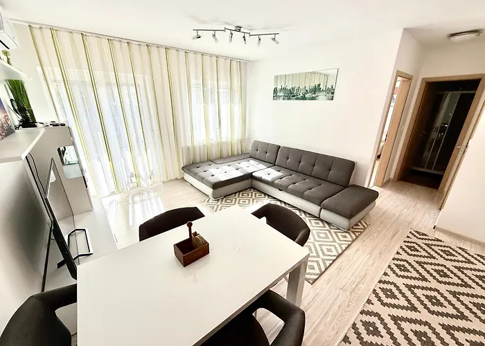 Apartman Pine & Pool Siófok
